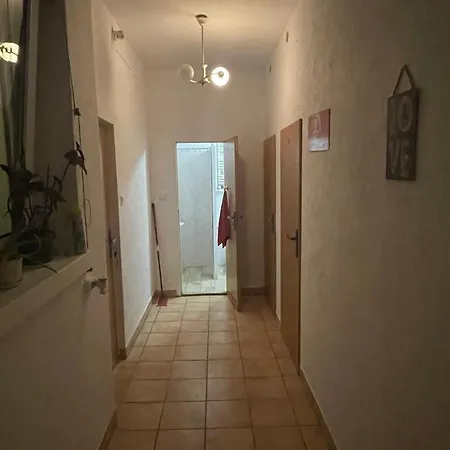 *dana Goscinne Affittacamere *