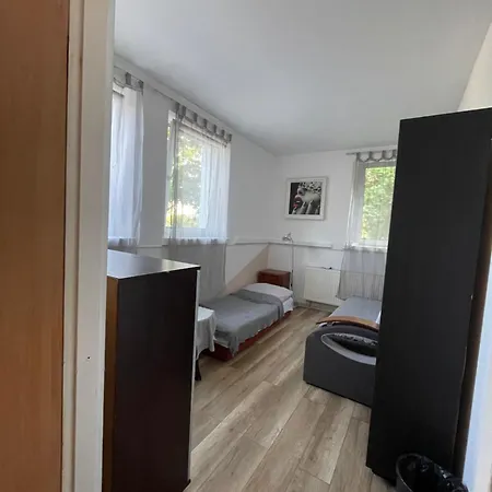 *dana Goscinne בית הארחה *